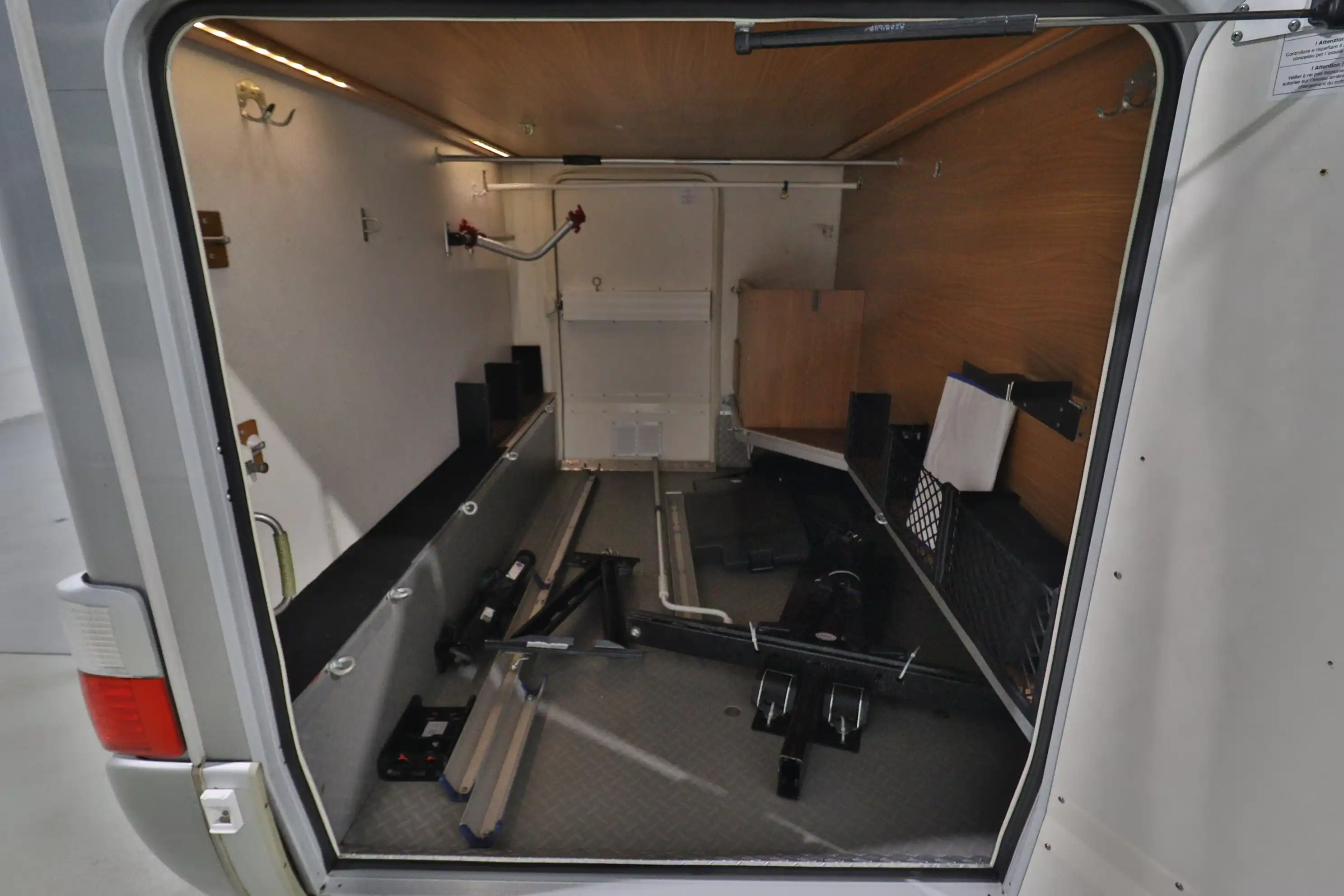 HYMER-ERIBA B 614 SL - Ansicht 6
